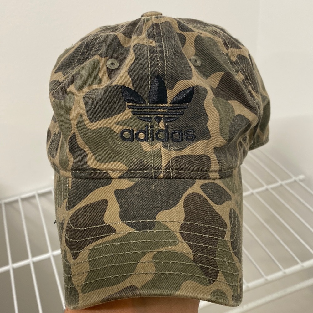 Adidas camo hat